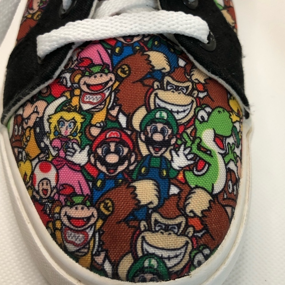 Super Mario Canvas Sneakers, Size 6 - Picture 4 of 6